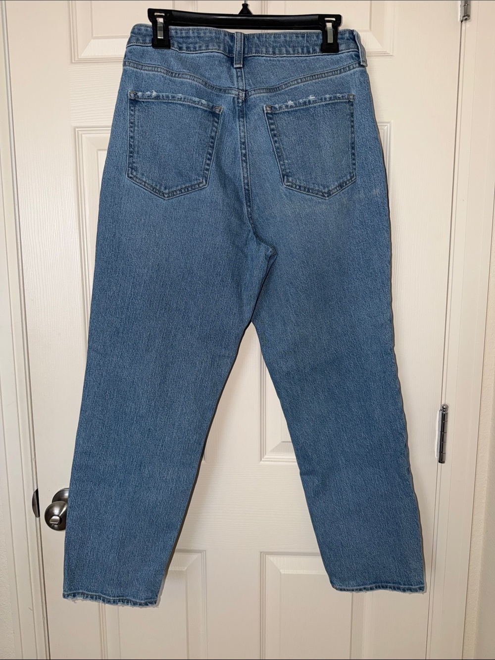 Old Navy Women's Straight Leg, High Rise Blue Jeans - Picture 2 of 4